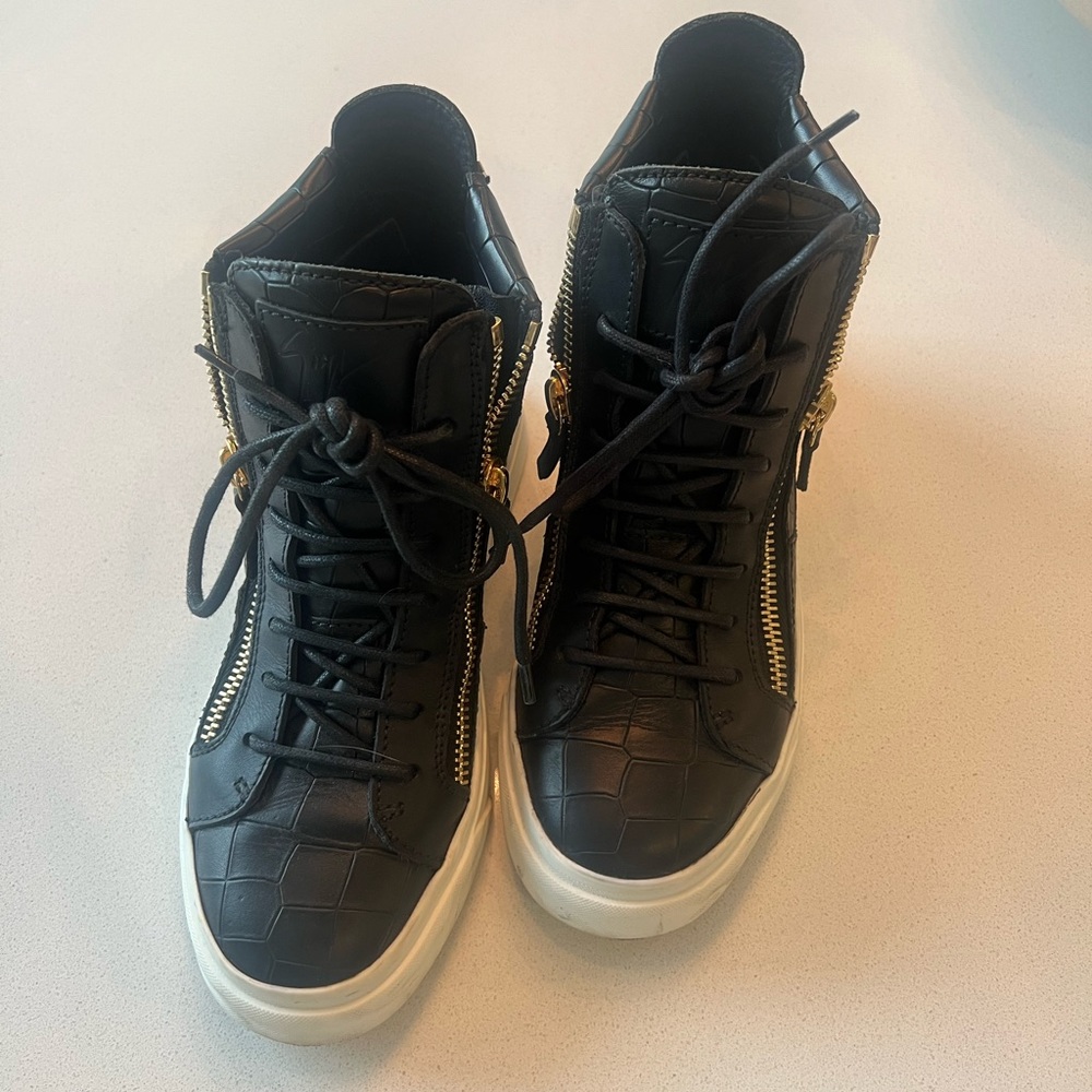 Size 36 crocodile high tops